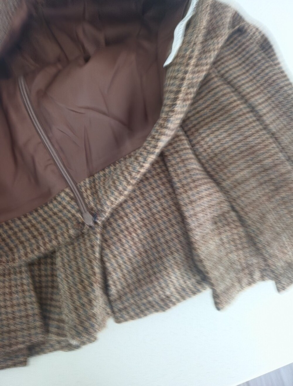 Brown Houndstooth Pleated Women's Skirt with Gold Buckle Accents - Picture 6 of 6
